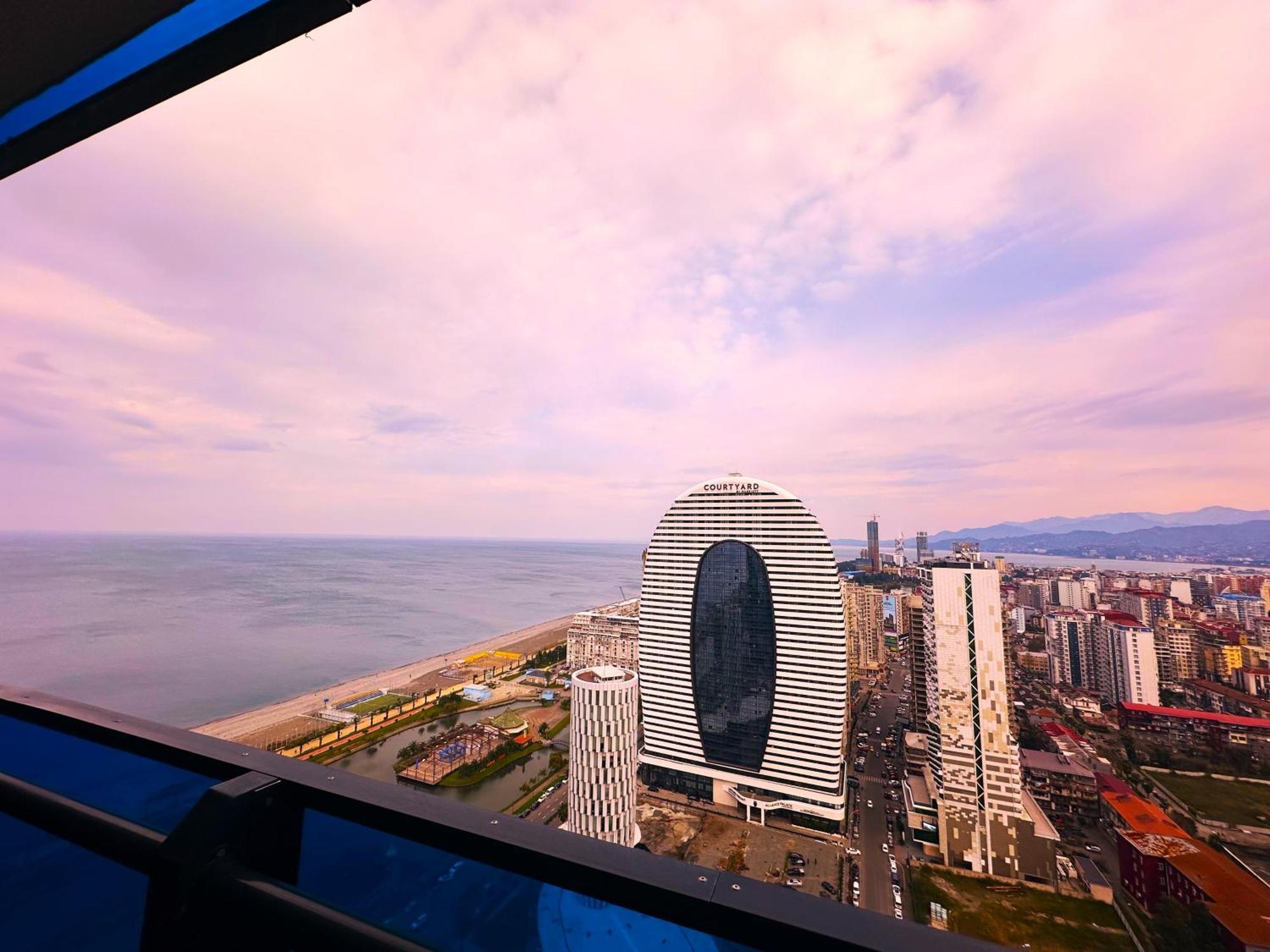 Orbi City Apartments Batumi Exterior photo